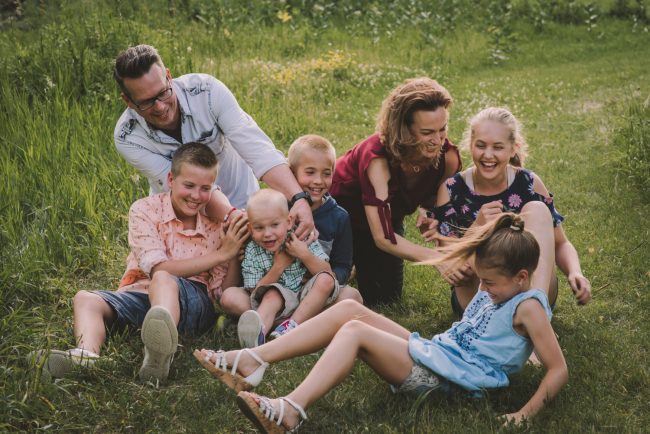 Cute Family Photoshoot Kitchener Waterloo Guelph Cambridge Toronto