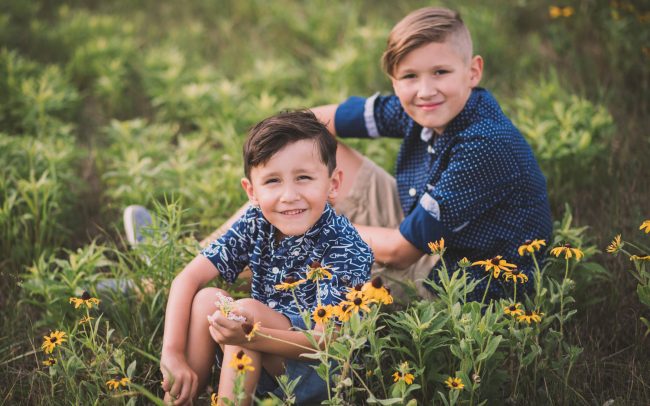 Candid Outdoor Family Photography Kitchener Waterloo