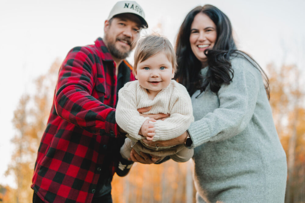 Candid fall family photography guelph arboretum